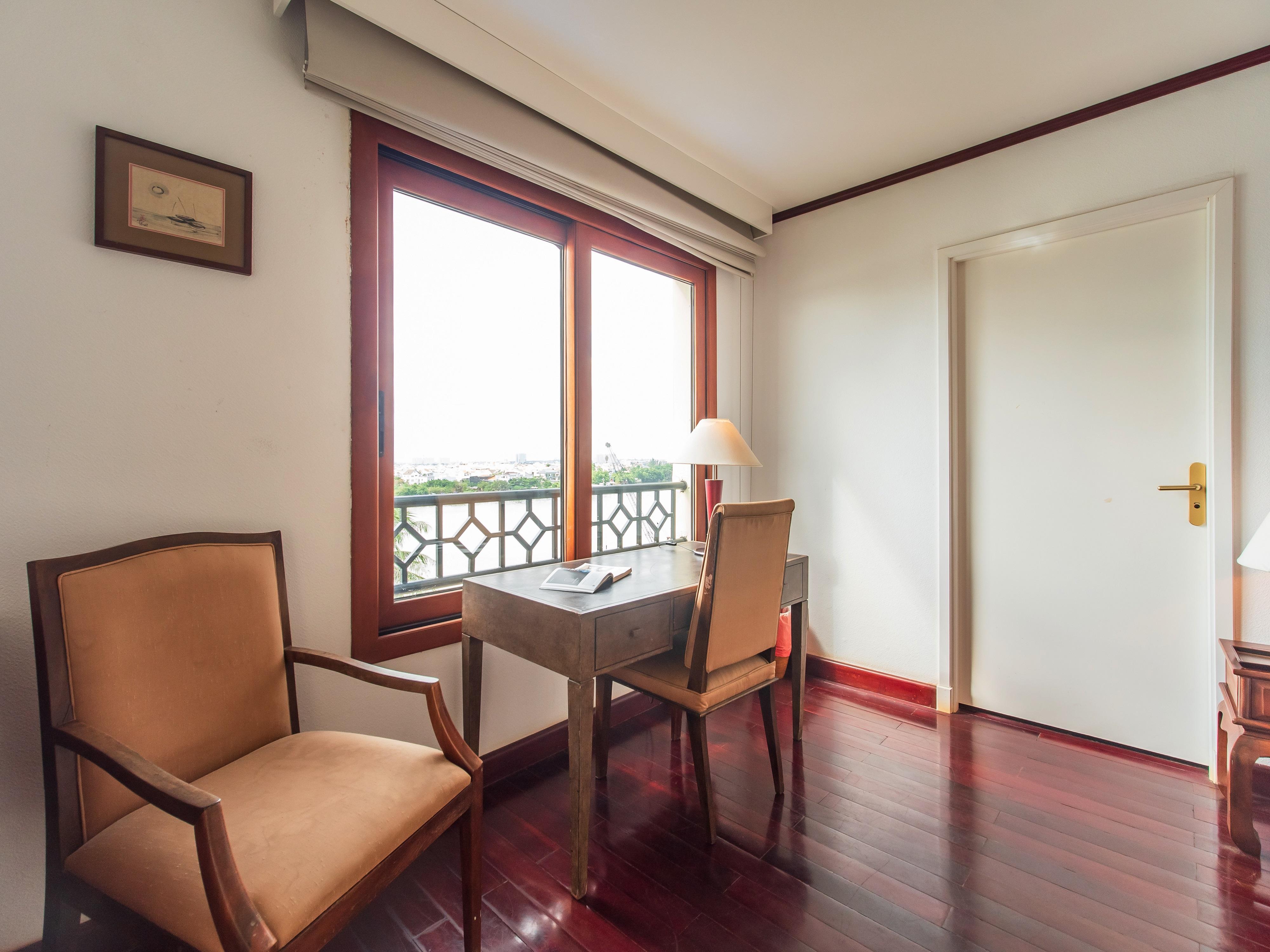 Saigon Domaine Luxury Residences Хошимин Экстерьер фото